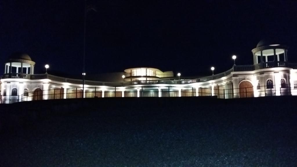 コー​​スト B&B Bexhill-on-Sea エクステリア 写真